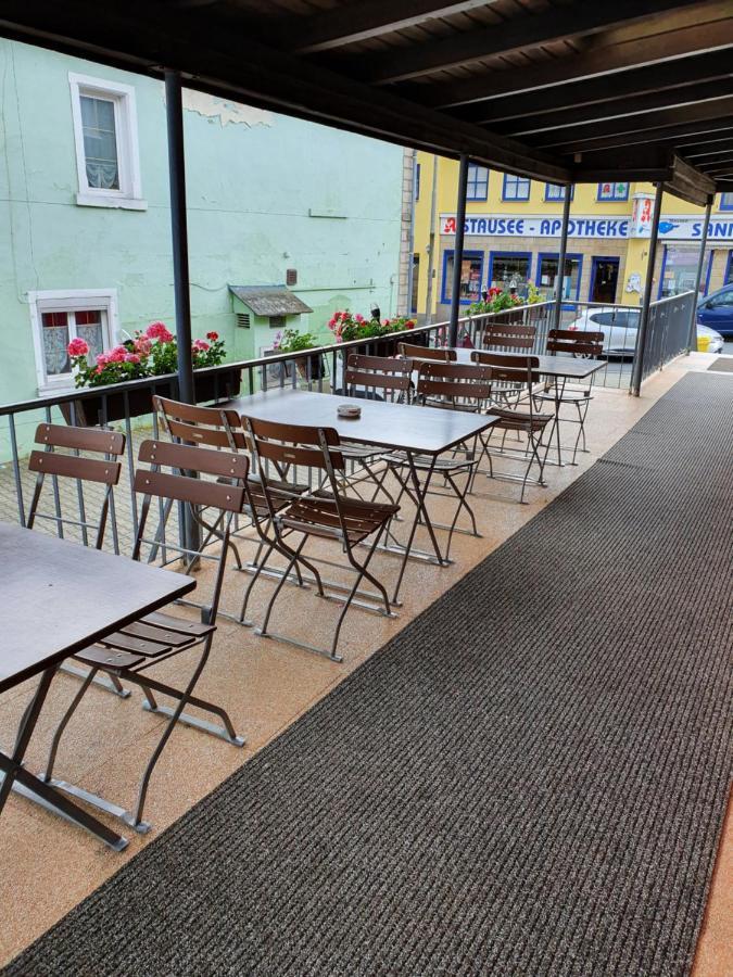 Gaestehaus Weisses Lamm - Monteurzimmer Nordhalben Bagian luar foto
