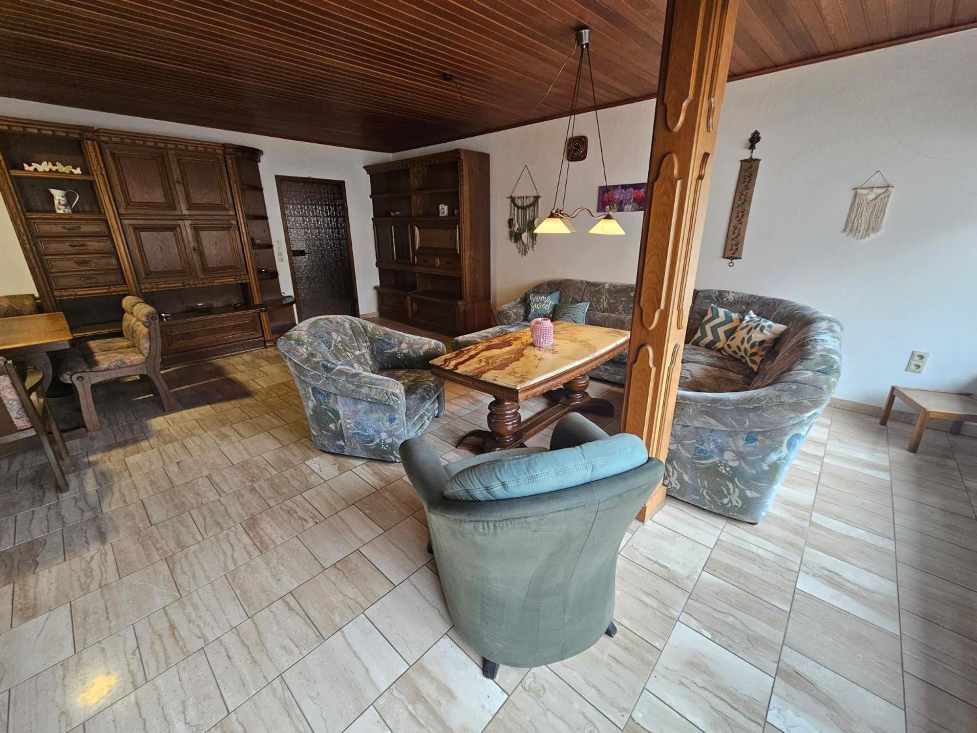 Gaestehaus Weisses Lamm - Monteurzimmer Nordhalben Bagian luar foto
