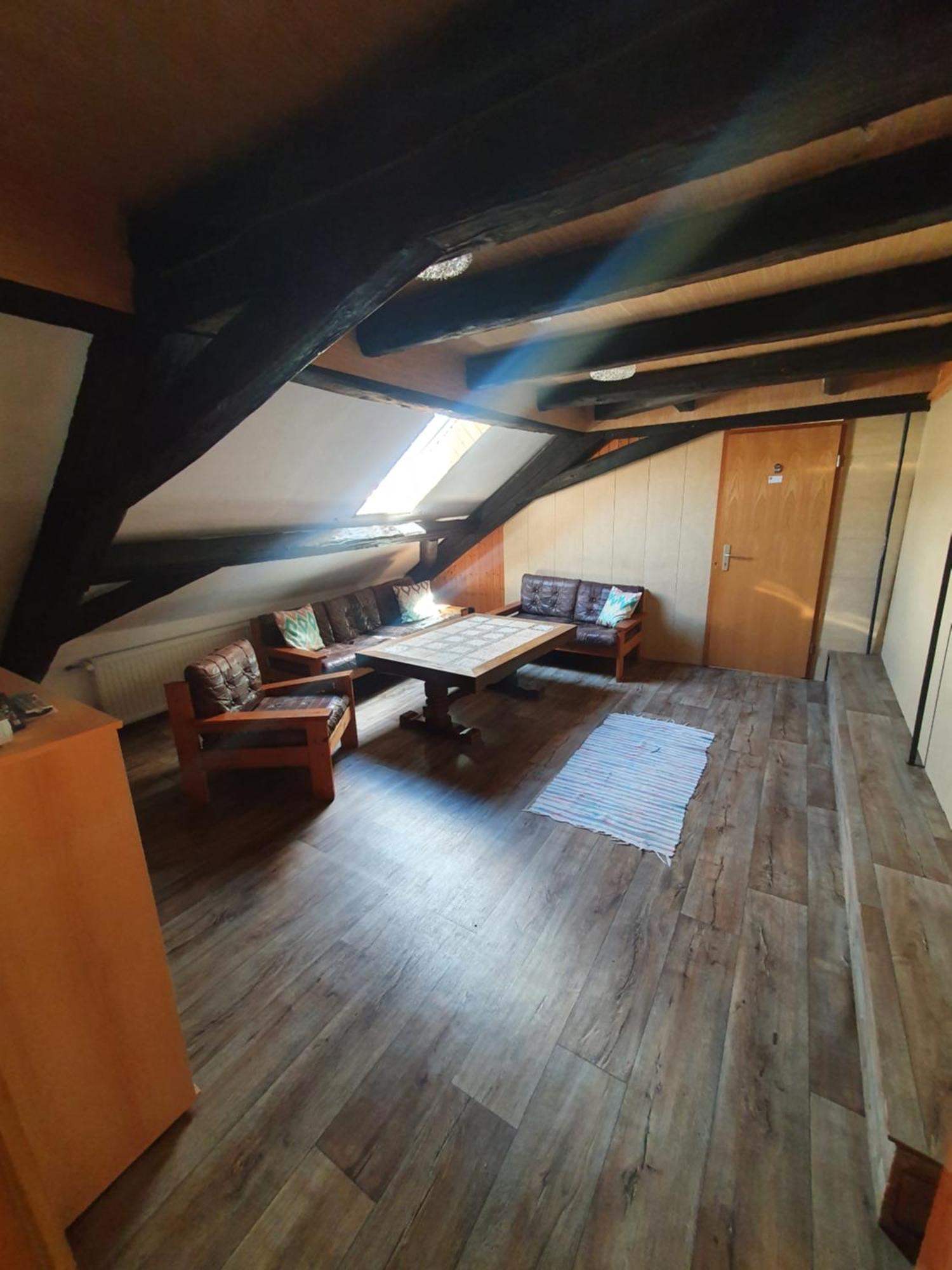 Gaestehaus Weisses Lamm - Monteurzimmer Nordhalben Bagian luar foto
